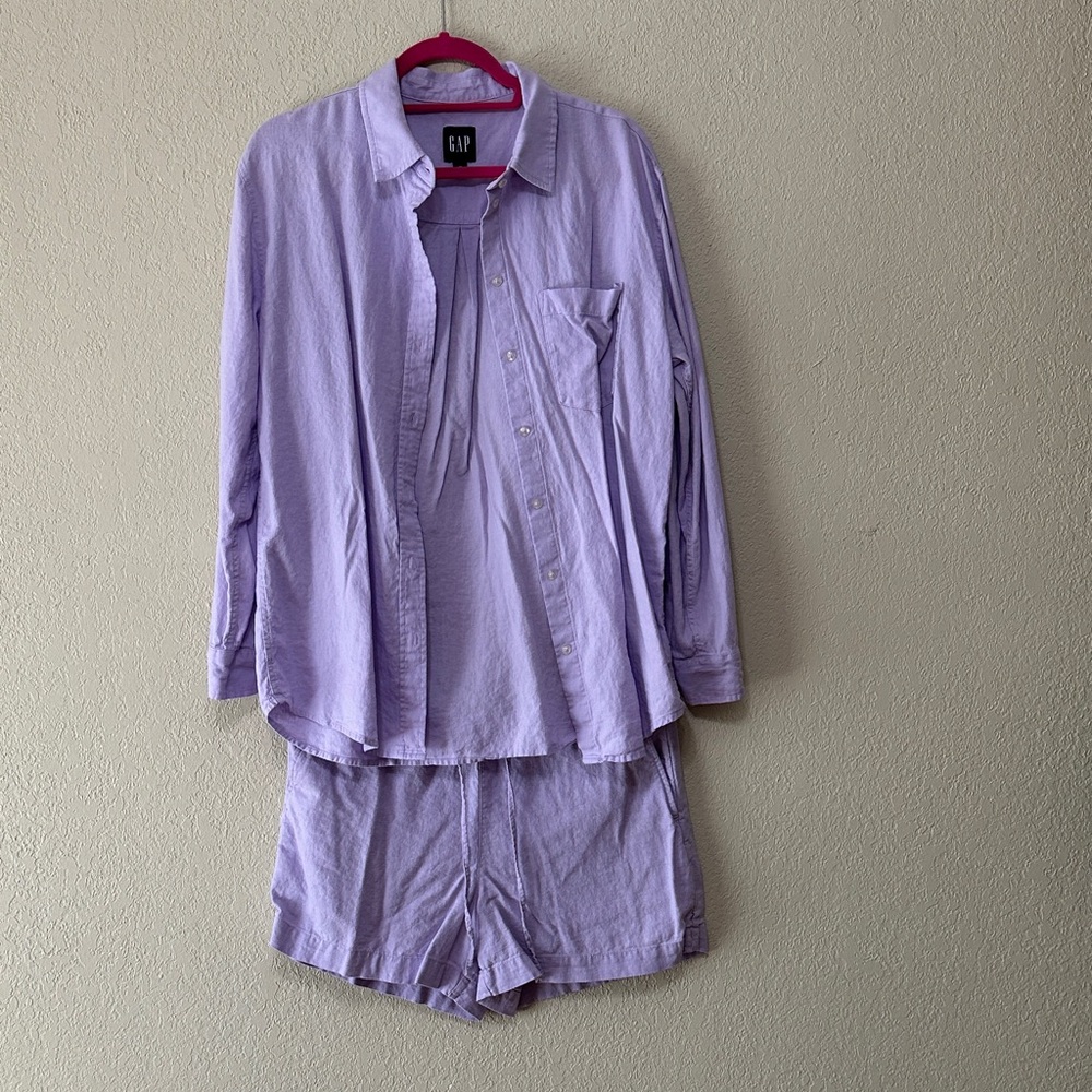 GAP women’s Light Purple Casual Shirt